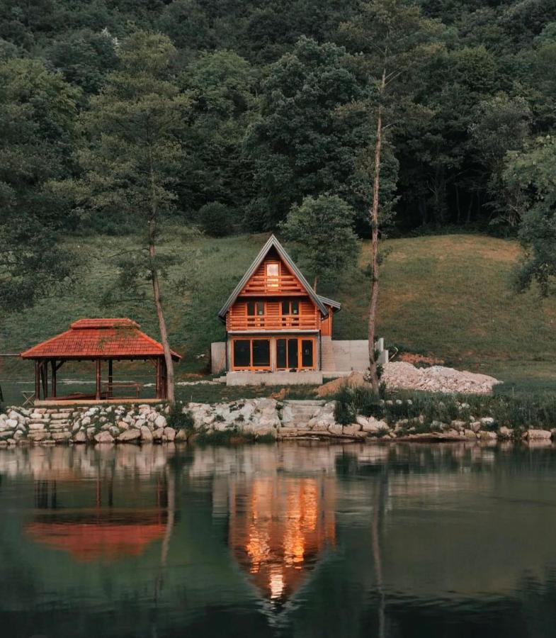 Villa Vikendica Krupa Na Vrbasu Banja Luka Exterior foto