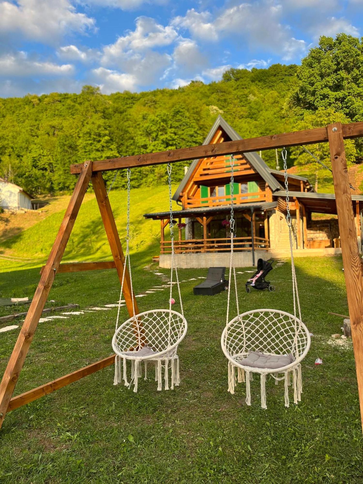 Villa Vikendica Krupa Na Vrbasu Banja Luka Exterior foto